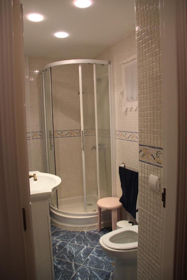 Acuarium Apartment Бенидорм Екстериор снимка